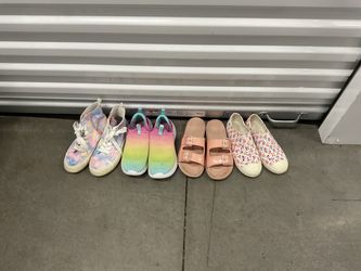 Girls shoes        🩷 Loved before, ready for more! 🩷