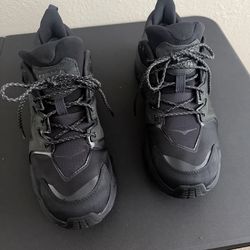 Hoka anacapa low goretex size 11 mens