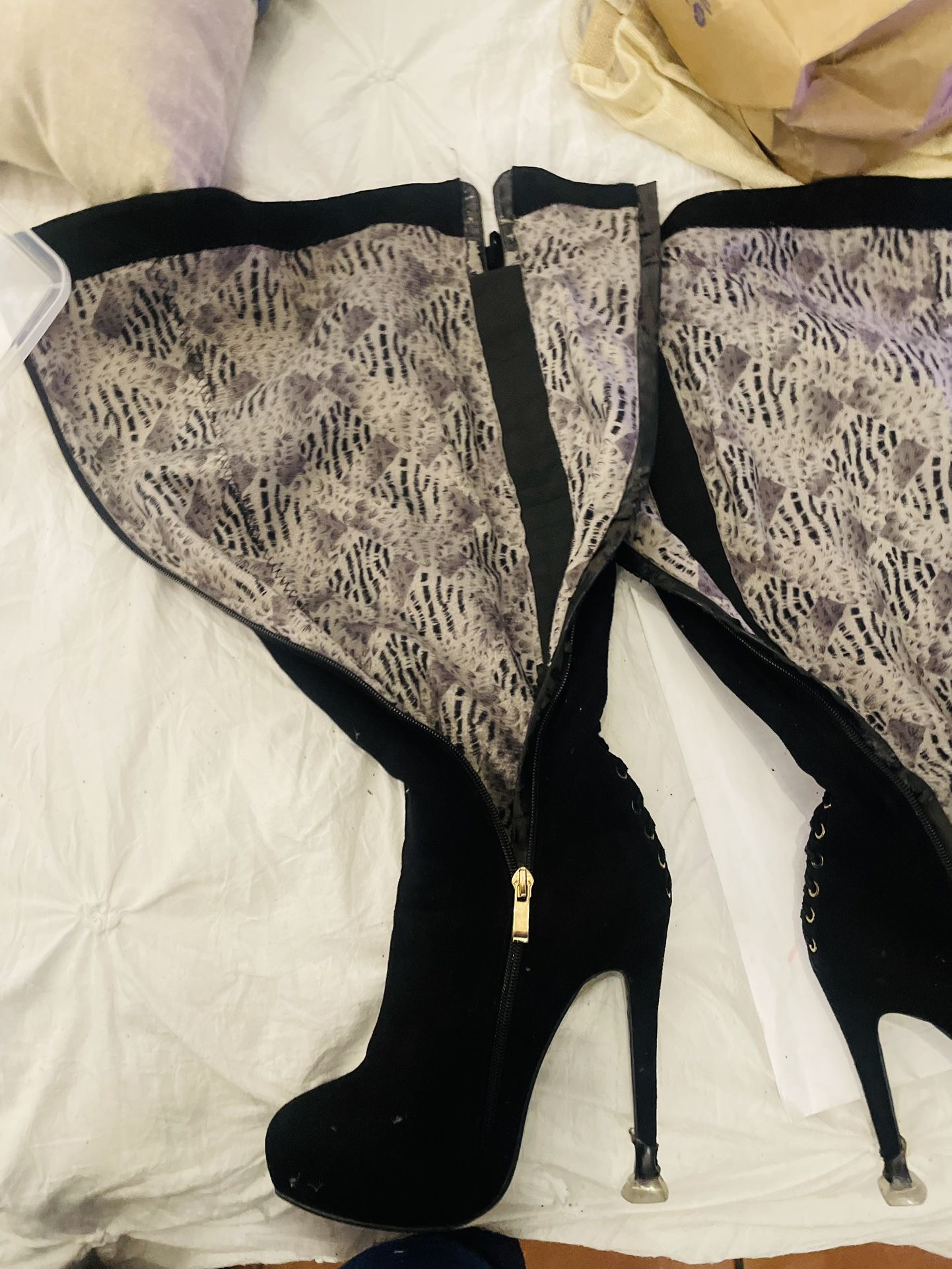 Steven Madden Over The Knee Suede Boots Size 7