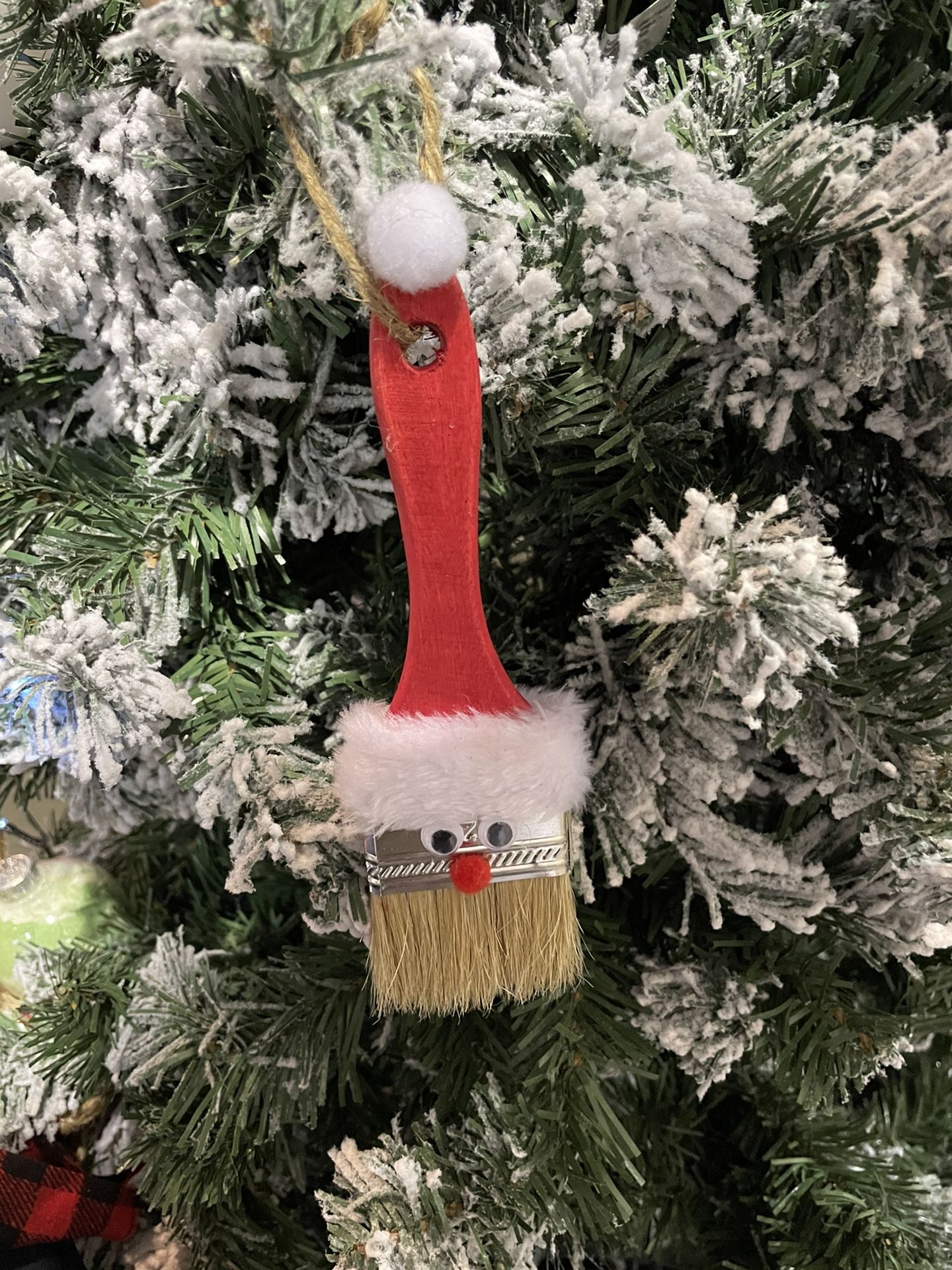 Paint Brush Ornament!