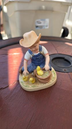 Figurine, Collectable