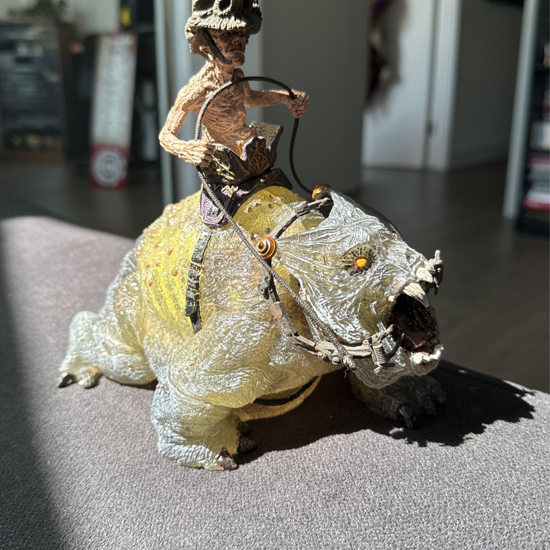 Twisted Land Of Oz Figure