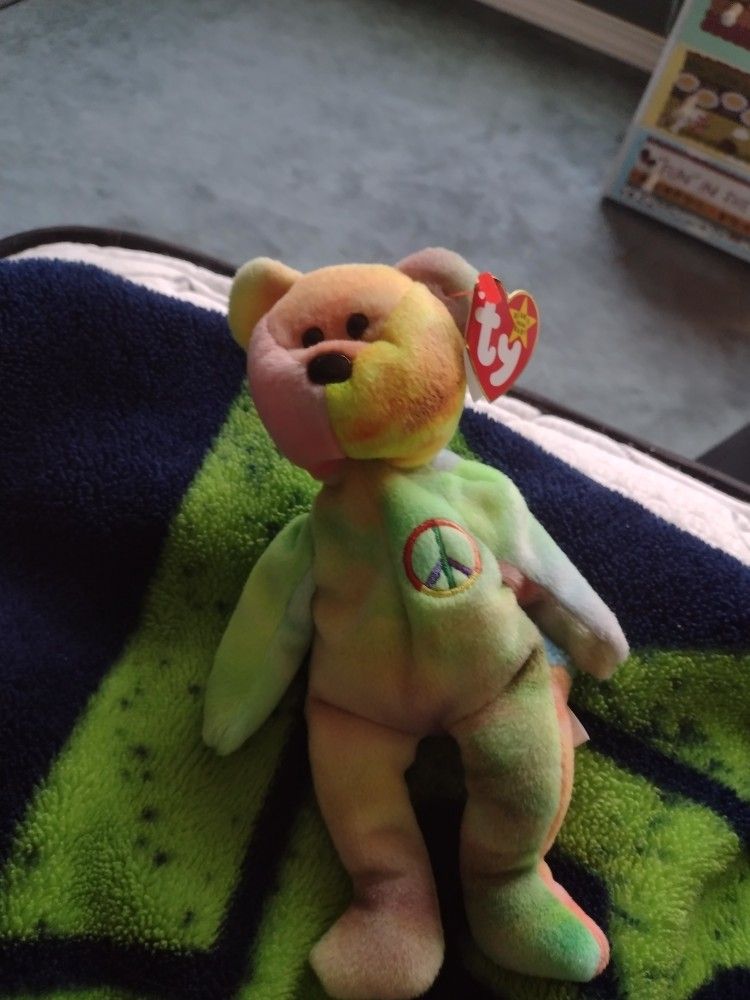 Ty Beanie Baby 1st Edition Peace Beanie Baby. Excellent Condition Has Been In Storage Cash Porch Pickup Redmond.