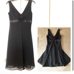 Jones New York Chiffon Prom Dress size 4 Flower Party Cocktails evening black