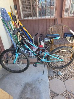 26pinch Mountain Bicycle