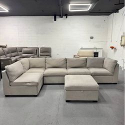Thomasville Rockford 6-piece Fabric Modular Sectional Couch w/ 2 Power Footrests
