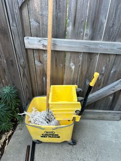 White Mop Wringer Company commercial mop bucket and side-press wringer combo, complete with a cotton string mop