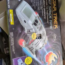 Star Trek Deep Space Nine Runabout Orinoco Ship 1994 Playmates 