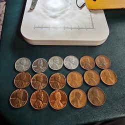 Penny 4ea 1909 VDB, 4ea  1943 Steel, and Other Old Penny's 