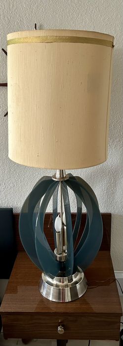 MCM Lamp