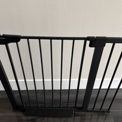 Cumbor Baby Safety Gate For Stairs