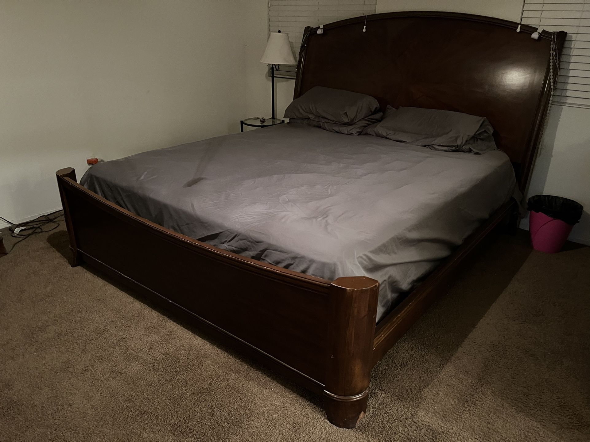 Wooden Bedroom Furniture Set California King Bed With Mattress