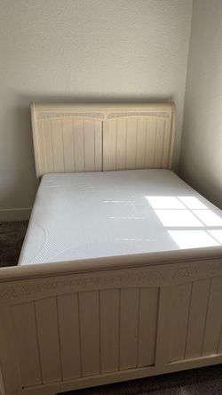 Bedroom furniture and mattress