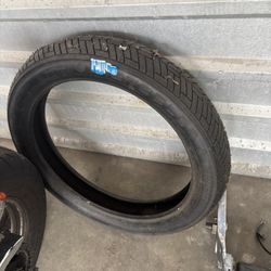 Motorcycle Tire