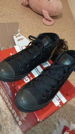 Converse Chuck Taylor Sneakers