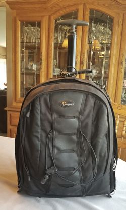 Lowepro Computrekker AW rolling backpack camera bag