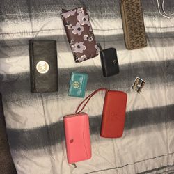 Hand purses
