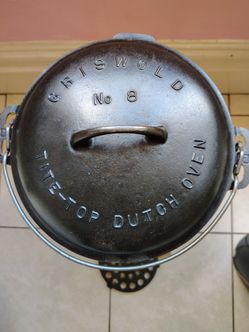 Antique Vintage Griswold 8 Cast Iron with Trivet
