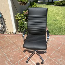 Office chair, chrome and black