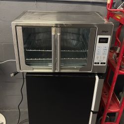 Air Fryer , Toaster Oven 