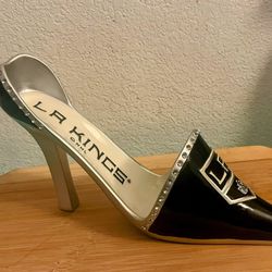 LA Kings High Heel Wine Bottle Holder