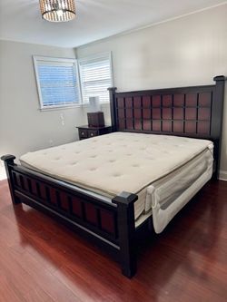 King size bedroom set