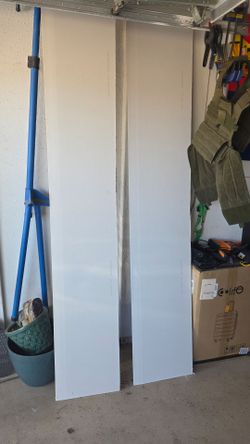 2 free 8' x 16" drywall pieces