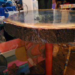 Wood / Epoxy RESIN Round Top Table