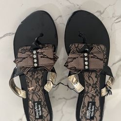 Simply Vera Sandals With 2” Foam Wedge (new) Size 9/10