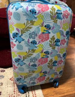 Stitch Rolling Suitcase