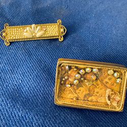2 Antique-Style Pins