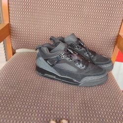 JORDAN SPIZIKES , PRETTY MUCH MINT CONDITION WORN THREE TIMES 4