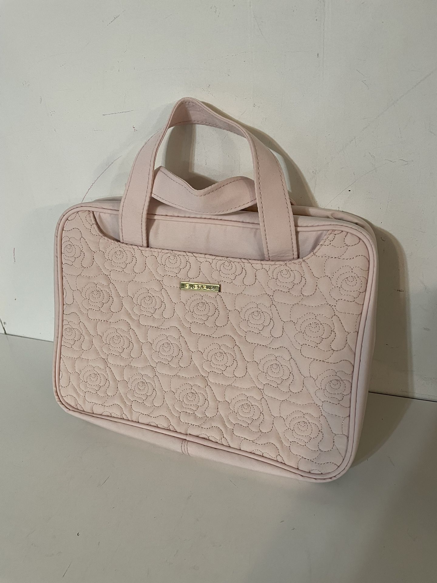 Travel Make Up Bag In Pale Pink Never Used