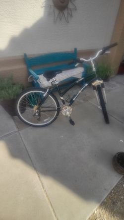diamondback Voyager 2 mountain bike