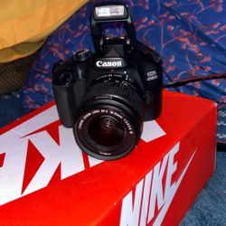 Canon EOS 4000D