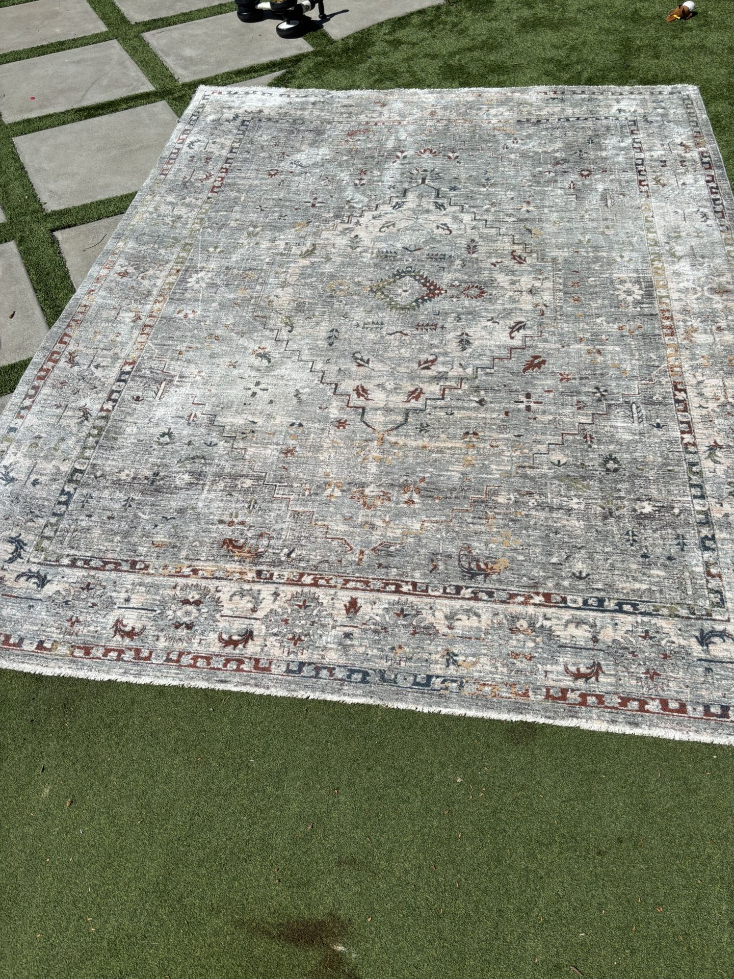 Nice Rug / Area Rug 7’10” By 10’2”