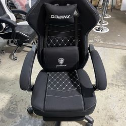 Dowinx Simple Series 6657D-Black brand new and already assembled  $99  Warehouse Clearance Sale   🔥First Come, First Served🔥  🔥Reserve with a Depos