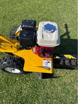 Ground hug trencher 18”