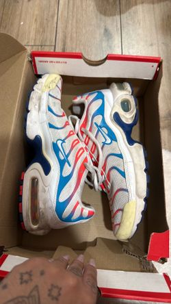 5.5Y NIKE AIR MAX  PLUS  As is