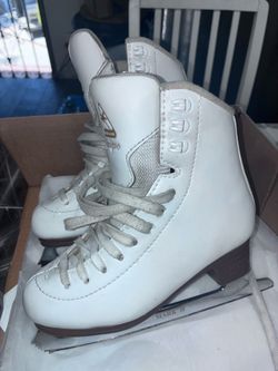Jackson figure skates