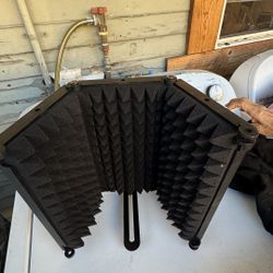 Small Sound Proof Foam Stand