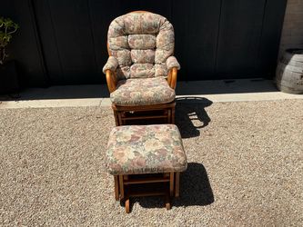Rocker with Ottoman