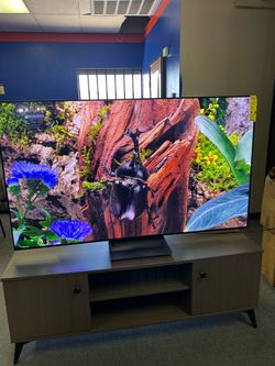 Premium OLED 65in TV!