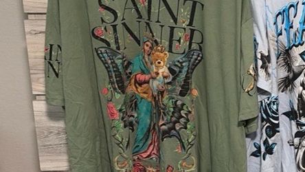 5xl Saint Sinner Green Graphic Tee