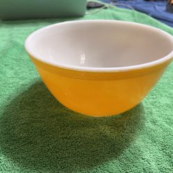 Pyrex Vintage Orange Bowl 403