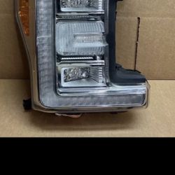 F250 Super Duty Headlights As New Right And Left  