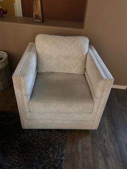 Swivel chair