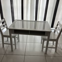Children’s Table With Chairs