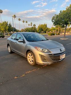 2010 Mazda 3i Sedan - Clean Title - 150K miles