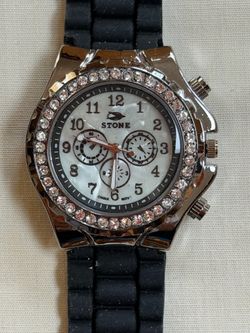 Vintage Women's Fashion Watch with Rhinestones Dial